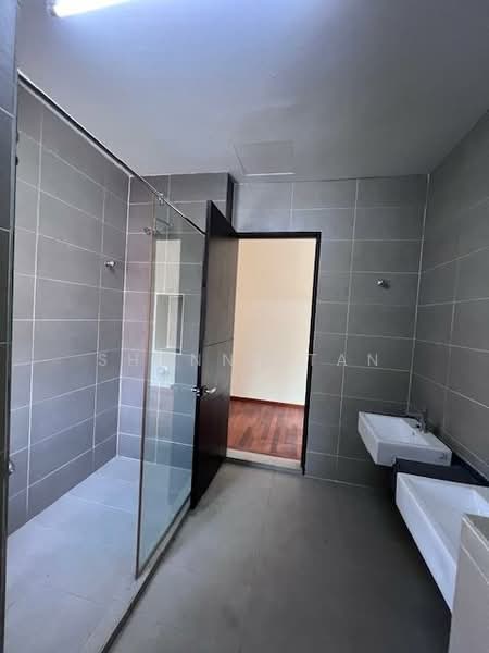 Semi-Detached House for Sale in Bandar Sungai Long (Selangor) - Shanny Tan - Bathroom - PropertyGuru.com.my