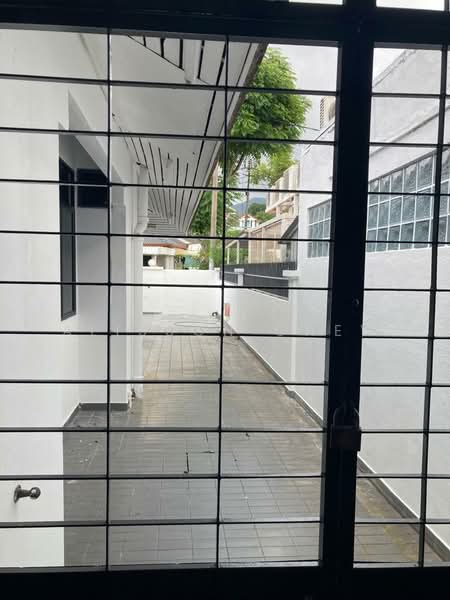 Semi-Detached House for Sale in Bayan Lepas (Penang) - Alisson Chew - Exterior - PropertyGuru.com.my