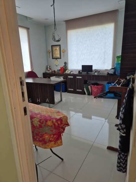 Bungalow for Sale in Taman Kota Jaya (Kota Tinggi) - Shanel Tee - Study - PropertyGuru.com.my