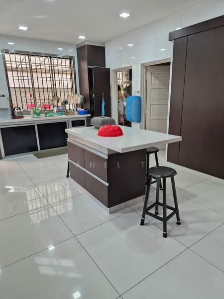 Bungalow for Sale in Taman Kota Jaya (Kota Tinggi) - Shanel Tee - Kitchen - PropertyGuru.com.my