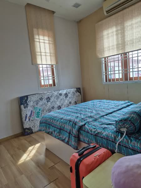 Bungalow for Sale in Taman Kota Jaya (Kota Tinggi) - Shanel Tee - Bedroom - PropertyGuru.com.my