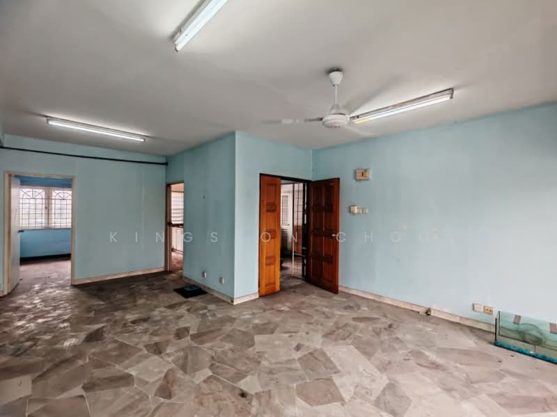 Pangsapuri untuk Dijual di Baiduri - Kingston Choo - Living Room - PropertyGuru.com.my