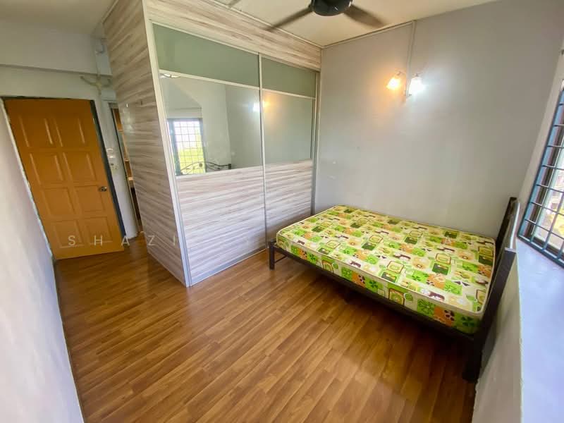 Condominium for Sale at Sri Ledang - Shaziery Iskandar - Bedroom - PropertyGuru.com.my