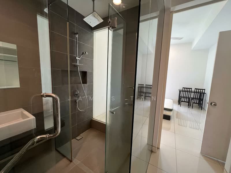 Servis Apartment untuk Disewa di Arnica @ Tropicana Gardens - James Tan - Bathroom - PropertyGuru.com.my
