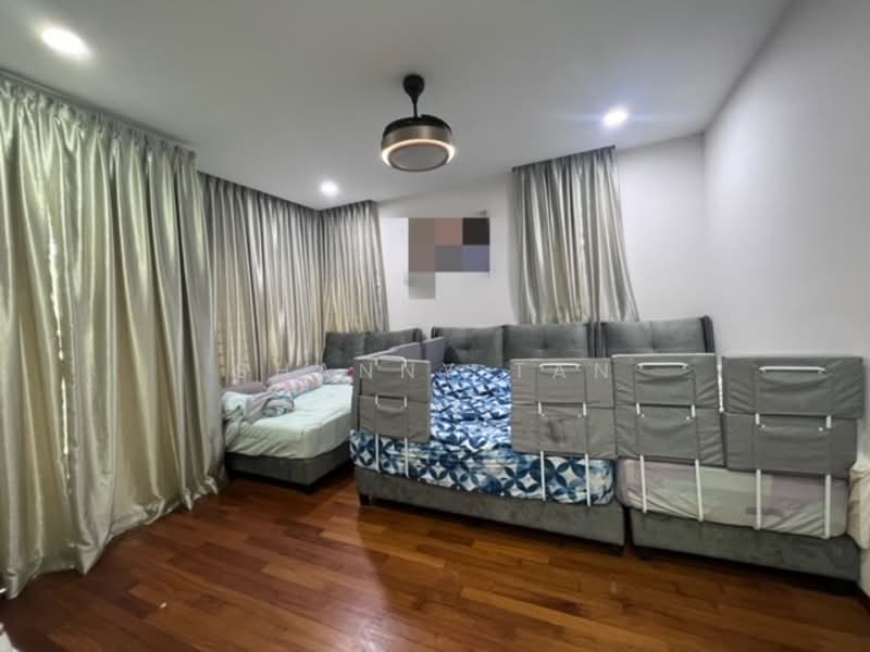Semi-Detached House for Sale in Bandar Sungai Long (Selangor) - Shanny Tan - Bedroom - PropertyGuru.com.my