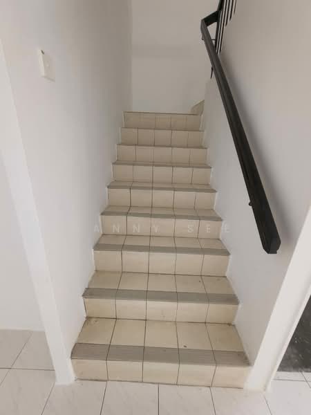 2-storey Terraced House for Sale in Taman Putri Kulai (Kulai) - Danny See - Interior - PropertyGuru.com.my