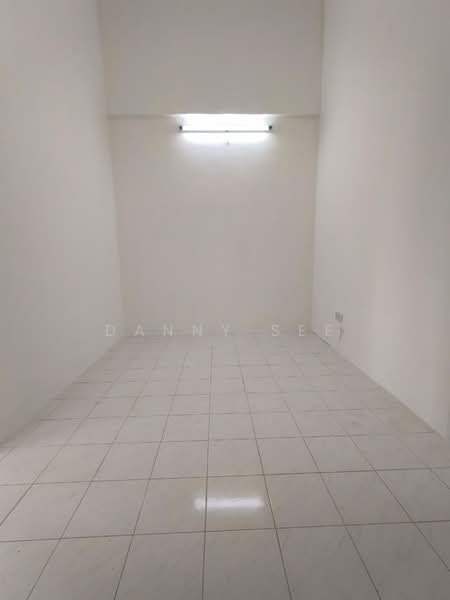 2-storey Terraced House for Sale in Taman Putri Kulai (Kulai) - Danny See - Interior - PropertyGuru.com.my