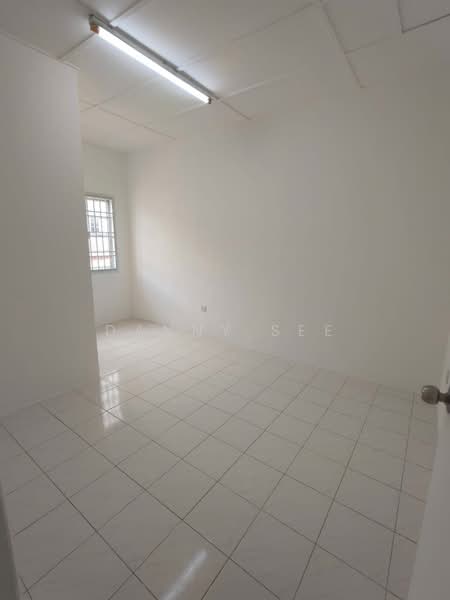 2-storey Terraced House for Sale in Taman Putri Kulai (Kulai) - Danny See - Interior - PropertyGuru.com.my