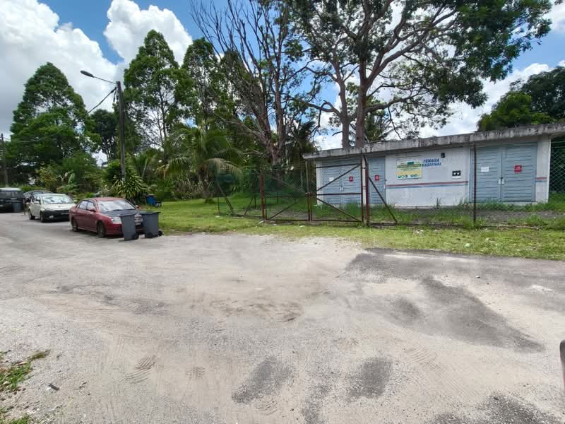 2-storey Terraced House for Sale in Taman Putri Kulai (Kulai) - Danny See - Exterior - PropertyGuru.com.my