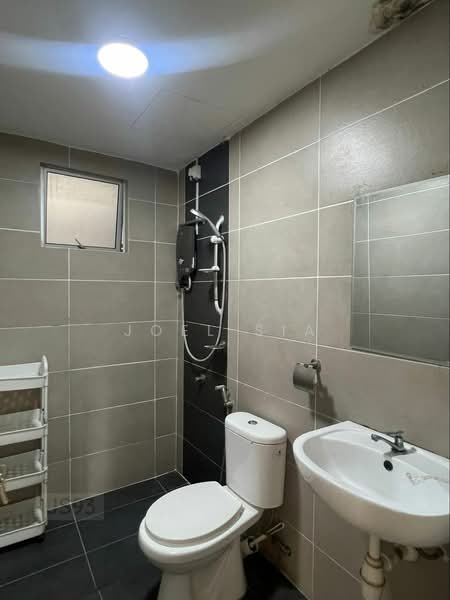 Pangsapuri untuk Disewa di Palm Garden Apartment - Joel Sia - Bathroom - PropertyGuru.com.my