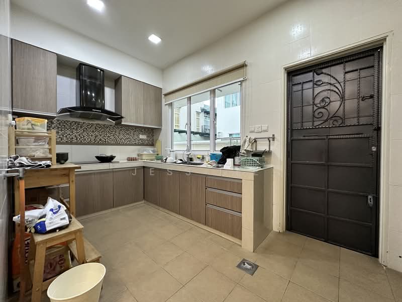 Rumah Berkembar untuk Dijual di Setia Eco Park (Setia Alam) - Jess Tee - Kitchen - PropertyGuru.com.my