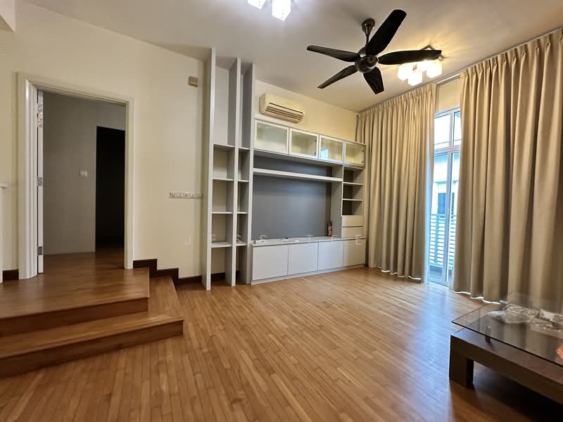 Rumah Berkembar untuk Dijual di Setia Eco Park (Setia Alam) - Jess Tee - Living Room - PropertyGuru.com.my