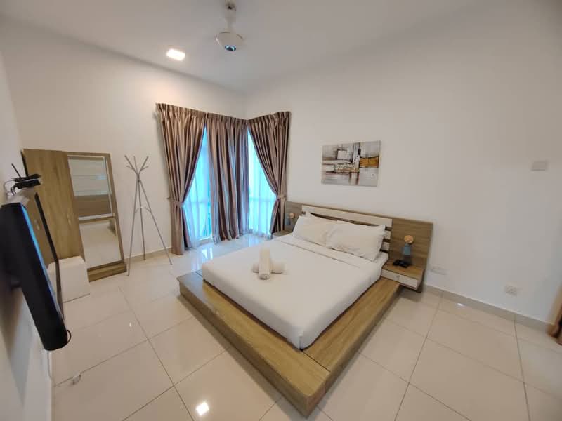 Servis Apartment untuk Dijual di Skysuites @ Meldrum Hills - Boey . - Bedroom - PropertyGuru.com.my