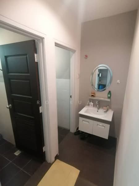 Shop / Office for Sale in Simpang Ampat (Penang) - Roy Kuak - Bathroom - PropertyGuru.com.my