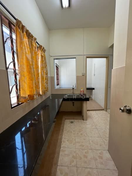 Untuk Dijual - Botani Freehold 2.5 Storey Terrace House Facing Field For Sale