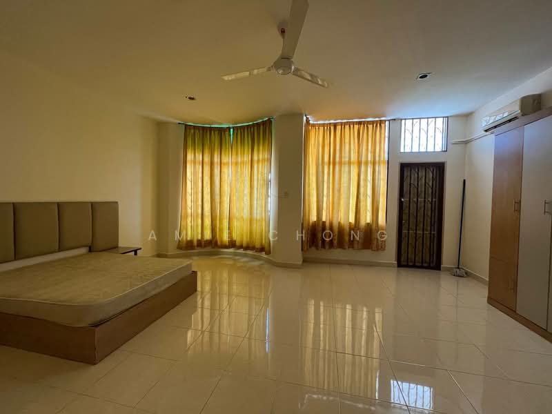 Untuk Dijual - Botani Freehold 2.5 Storey Terrace House Facing Field For Sale