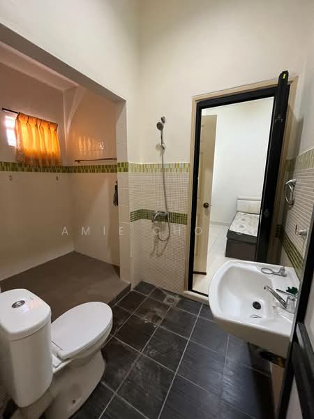 Untuk Dijual - Botani Freehold 2.5 Storey Terrace House Facing Field For Sale
