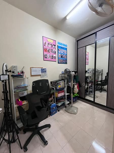 Rumah Teres 2 Tingkat untuk Dijual di Seksyen 32, Kemuning Green Ville (Shah Alam) - Joey Wong - Study - PropertyGuru.com.my
