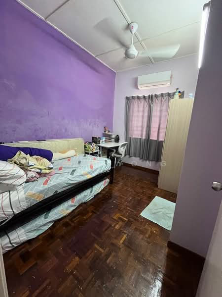 2-storey Terraced House for Sale in Seksyen 32, Kemuning Green Ville (Shah Alam) - Joey Wong - Bedroom - PropertyGuru.com.my