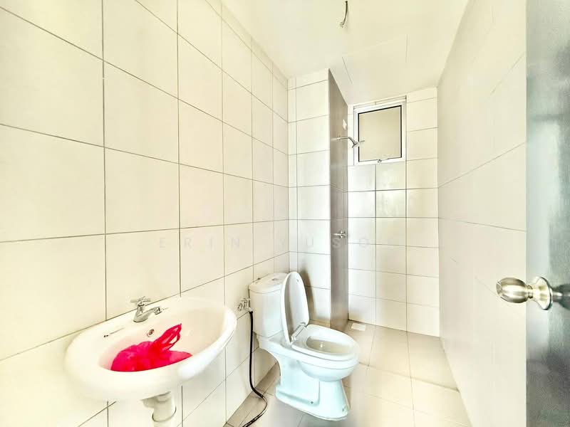 Pangsapuri untuk Disewa di Vista Danau Kota - Erin Yusof - Bathroom - PropertyGuru.com.my