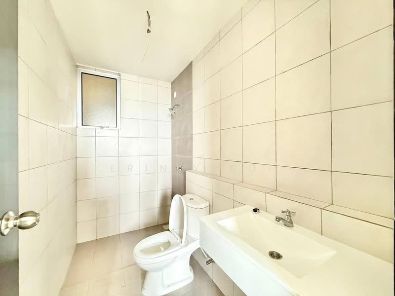 Pangsapuri untuk Disewa di Vista Danau Kota - Erin Yusof - Bathroom - PropertyGuru.com.my