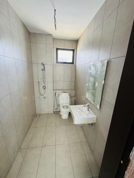 Rumah Berkembar untuk Dijual di Elmina (Shah Alam) - Mohd Fadzli - Bathroom - PropertyGuru.com.my