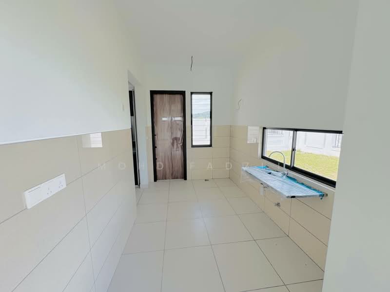 Rumah Berkembar untuk Dijual di Elmina (Shah Alam) - Mohd Fadzli - Kitchen - PropertyGuru.com.my