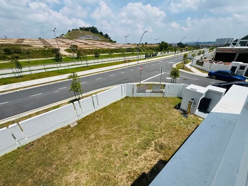 Rumah Berkembar untuk Dijual di Elmina (Shah Alam) - Mohd Fadzli - Exterior - PropertyGuru.com.my