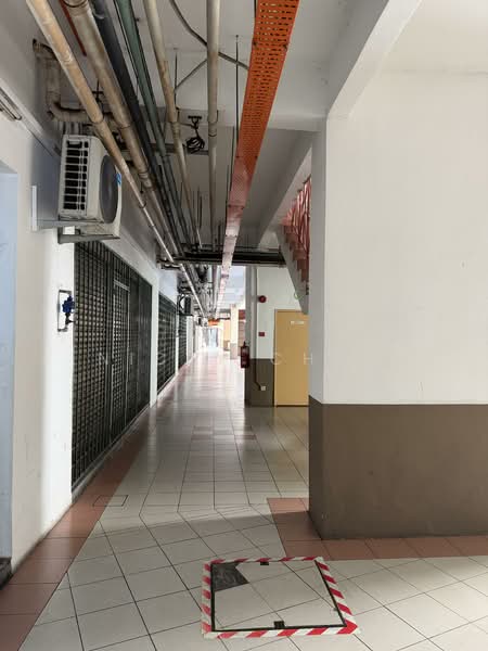 Shop for Sale in Serdang Raya (Seri Kembangan) - Nicky Choy - Corridor - PropertyGuru.com.my