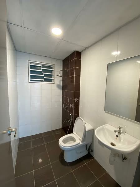 Apartment for Rent at Residensi Alam Damai (PR1MA @ Alam Damai) - Khairul Zainal - Bathroom - PropertyGuru.com.my