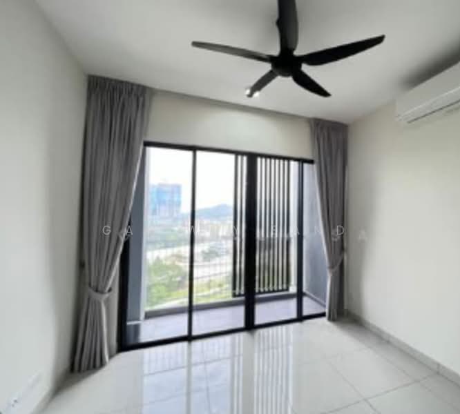 Service Residence for Rent at Millerz Square Serviced Residence - GAN WEY SAND - Balcony - PropertyGuru.com.my