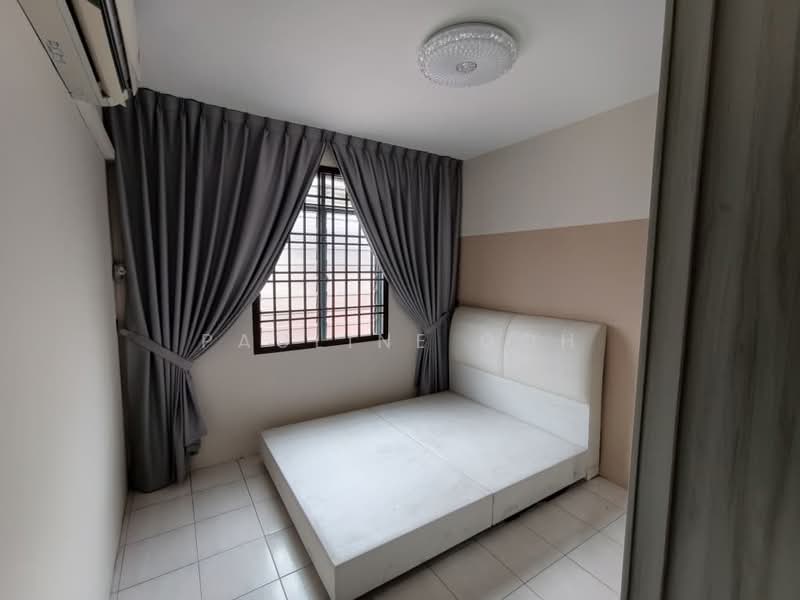 2-storey Terraced House for Sale in Taman Nusa Perintis (Iskandar Puteri (Nusajaya)) - Pauline Goh - Bedroom - PropertyGuru.com.my