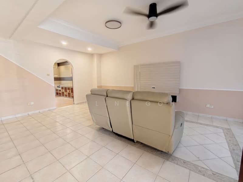 2-storey Terraced House for Sale in Taman Nusa Perintis (Iskandar Puteri (Nusajaya)) - Pauline Goh - Living Room - PropertyGuru.com.my
