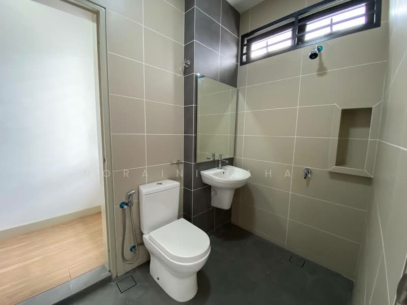Rumah Teres 2 Tingkat untuk Dijual di Shah Alam (Selangor) - Noraini Dahan - PropertyGuru.com.my