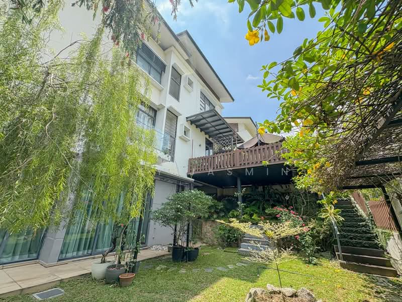 Semi-Detached House for Sale in Seri Kembangan (Selangor) - Zaty Jasmin - Exterior - PropertyGuru.com.my