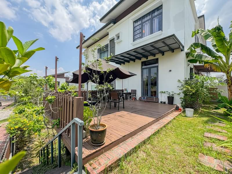 Semi-Detached House for Sale in Seri Kembangan (Selangor) - Zaty Jasmin - Exterior - PropertyGuru.com.my