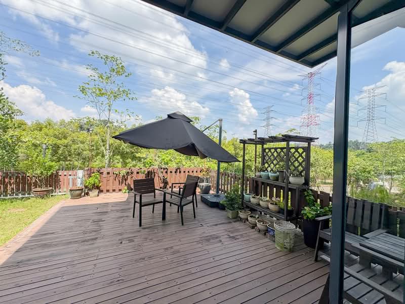 Semi-Detached House for Sale in Seri Kembangan (Selangor) - Zaty Jasmin - Exterior - PropertyGuru.com.my