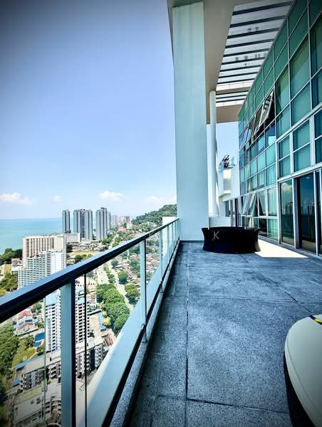 Kondominium untuk Dijual di Infinity Beachfront Condominium - KK Kwok - Balcony - PropertyGuru.com.my