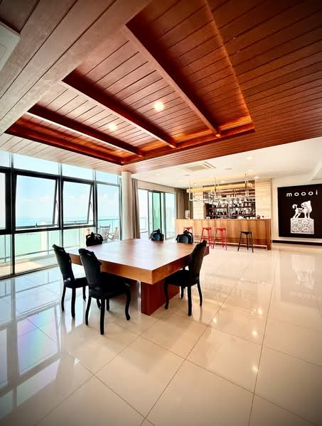 Kondominium untuk Dijual di Infinity Beachfront Condominium - KK Kwok - Dining Room - PropertyGuru.com.my