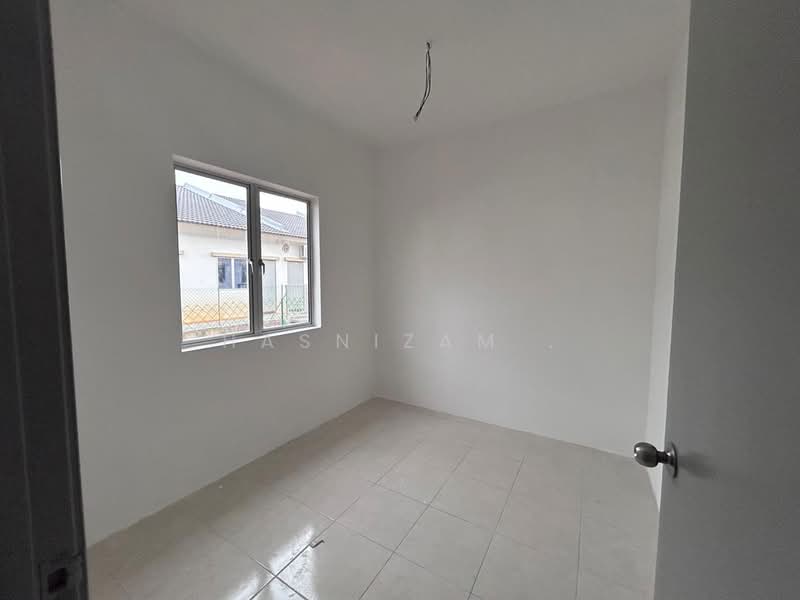 1-storey Terraced House for Sale in Sungai Petani (Kedah) - Hasnizam . - Interior - PropertyGuru.com.my