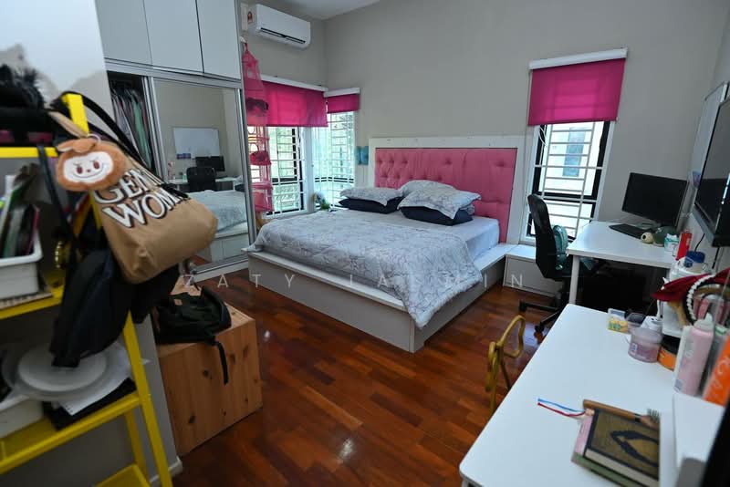 Semi-Detached House for Sale in Seksyen U9 (Shah Alam) - Zaty Jasmin - Bedroom - PropertyGuru.com.my