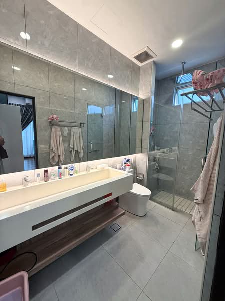 Rumah Kluster untuk Dijual di Taman Nusa Bestari (Iskandar Puteri (Nusajaya)) - Ina Chua - Bathroom - PropertyGuru.com.my
