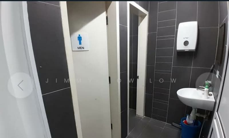 Office for Sale in Petaling Jaya (Selangor) - Jimmy Low Low - Bathroom - PropertyGuru.com.my