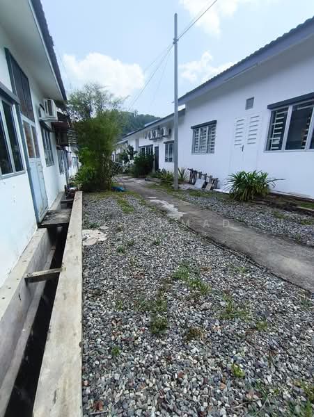 Terraced House for Sale in Kuala Lipis (Pahang) - Mohammad Azizi - Exterior - PropertyGuru.com.my