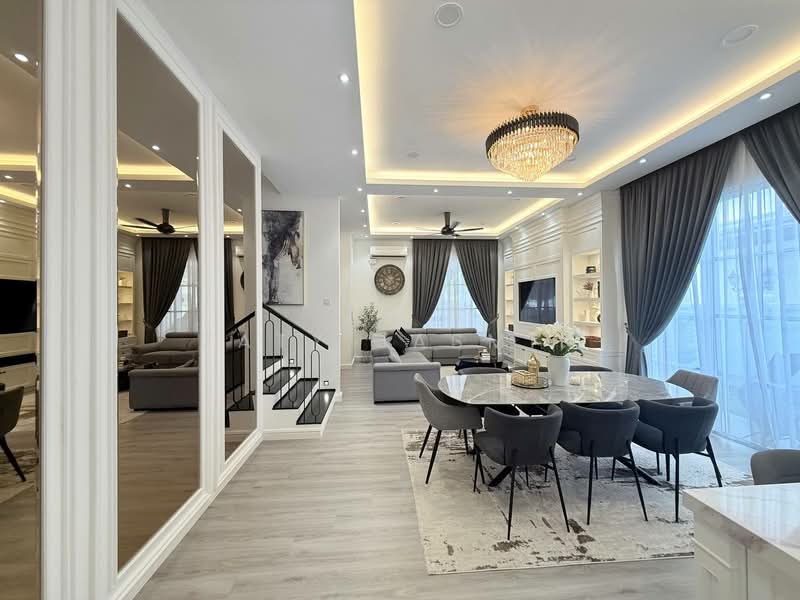 Rumah Berkembar untuk Dijual di Semenyih (Selangor) - Zaty Jasmin - Living Room - PropertyGuru.com.my
