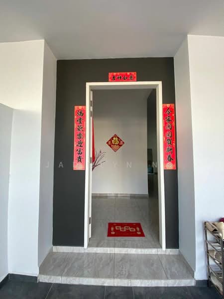 2-storey Terraced House for Rent in Kulai (Johor) - Jadelyn Ng - Entrance - PropertyGuru.com.my