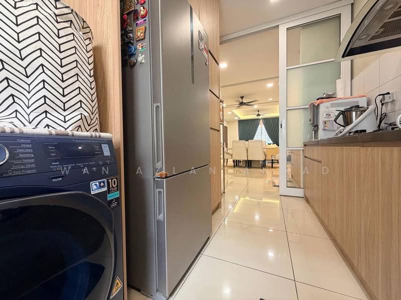 Rumah Teres 2 Tingkat untuk Dijual di Kota Kemuning (Shah Alam) - Wan Azlan Ahmad - Kitchen - PropertyGuru.com.my