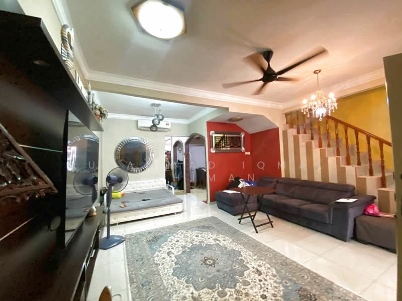 2-storey Terraced House for Sale in Taman Seri Sementa (Kapar) - Muhammad Iqmal Rahiman - Living Room - PropertyGuru.com.my