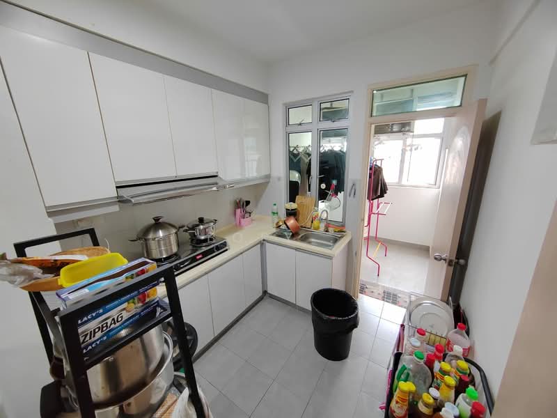 Pangsapuri untuk Dijual di Austin Suites (Permata Austin) - Boey . - Kitchen - PropertyGuru.com.my