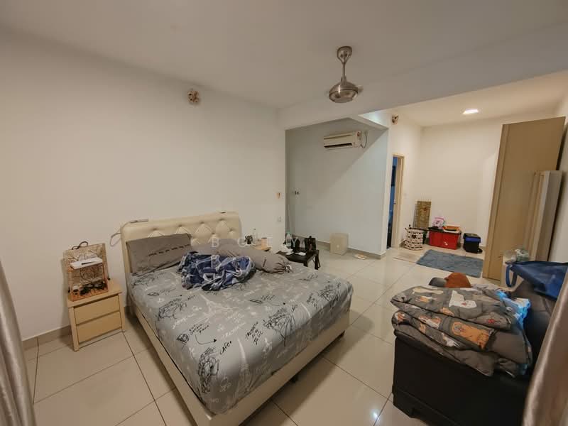 Pangsapuri untuk Dijual di Austin Suites (Permata Austin) - Boey . - Bedroom - PropertyGuru.com.my